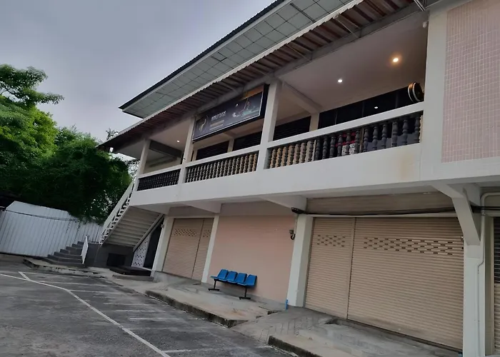 At Gate Suvarnabhumi-สุขุมวิท 77 Appartement
